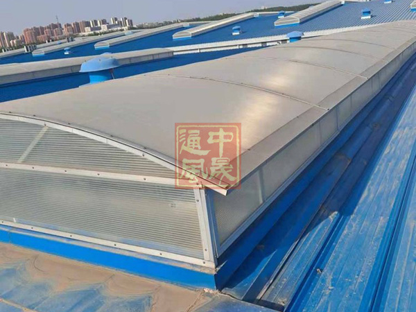 側開型排煙天窗